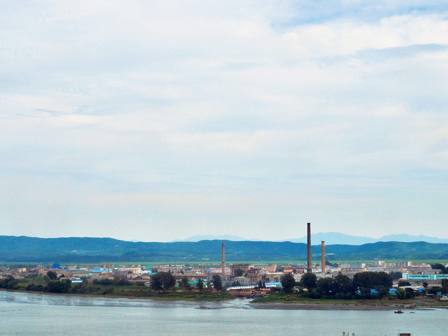 Sinuiju north korea across the yalu river, dandong china