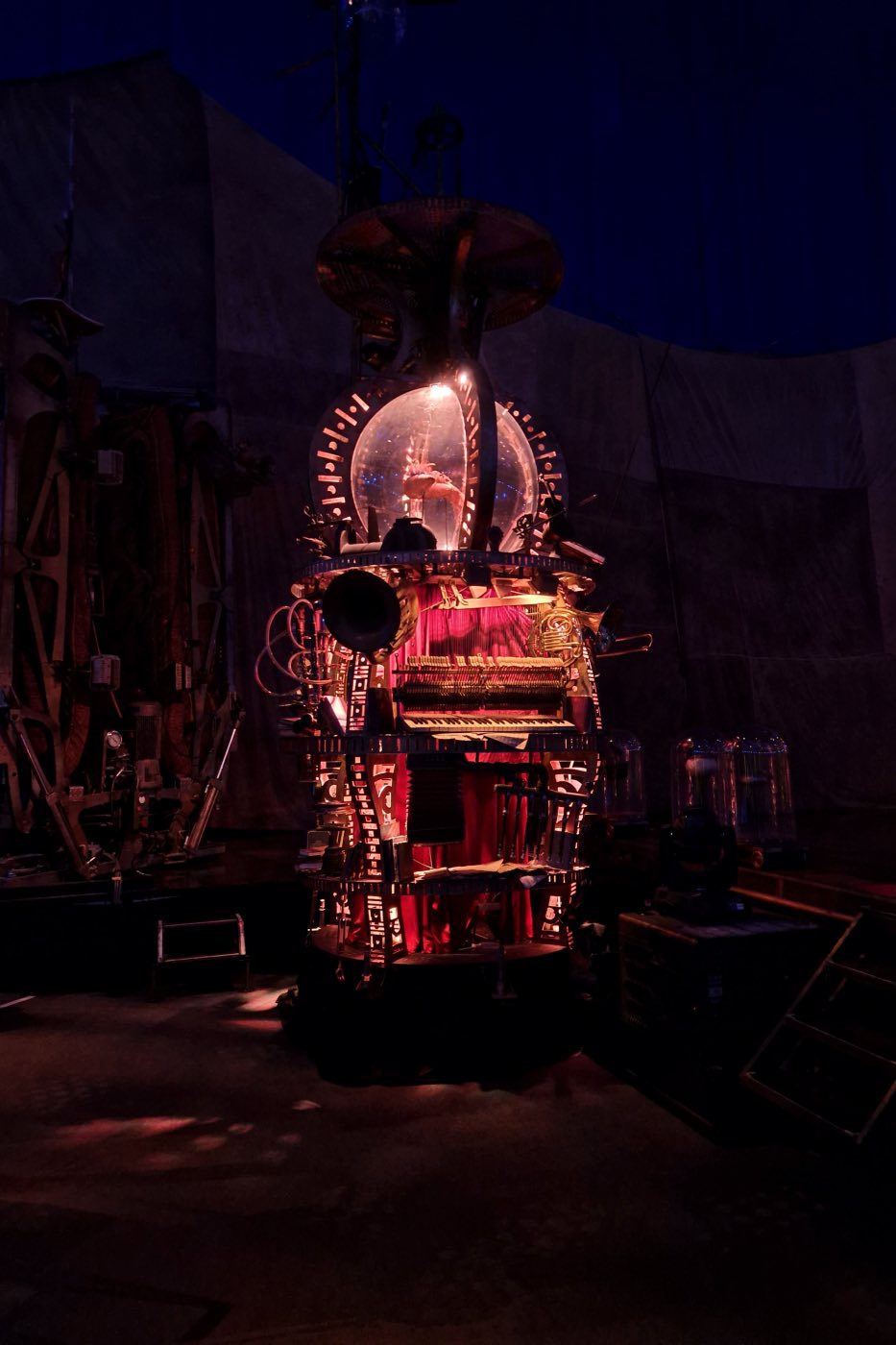 Cirque du Soleil KURIOS – Cabinet of Curiosities london royal albert hall kensington